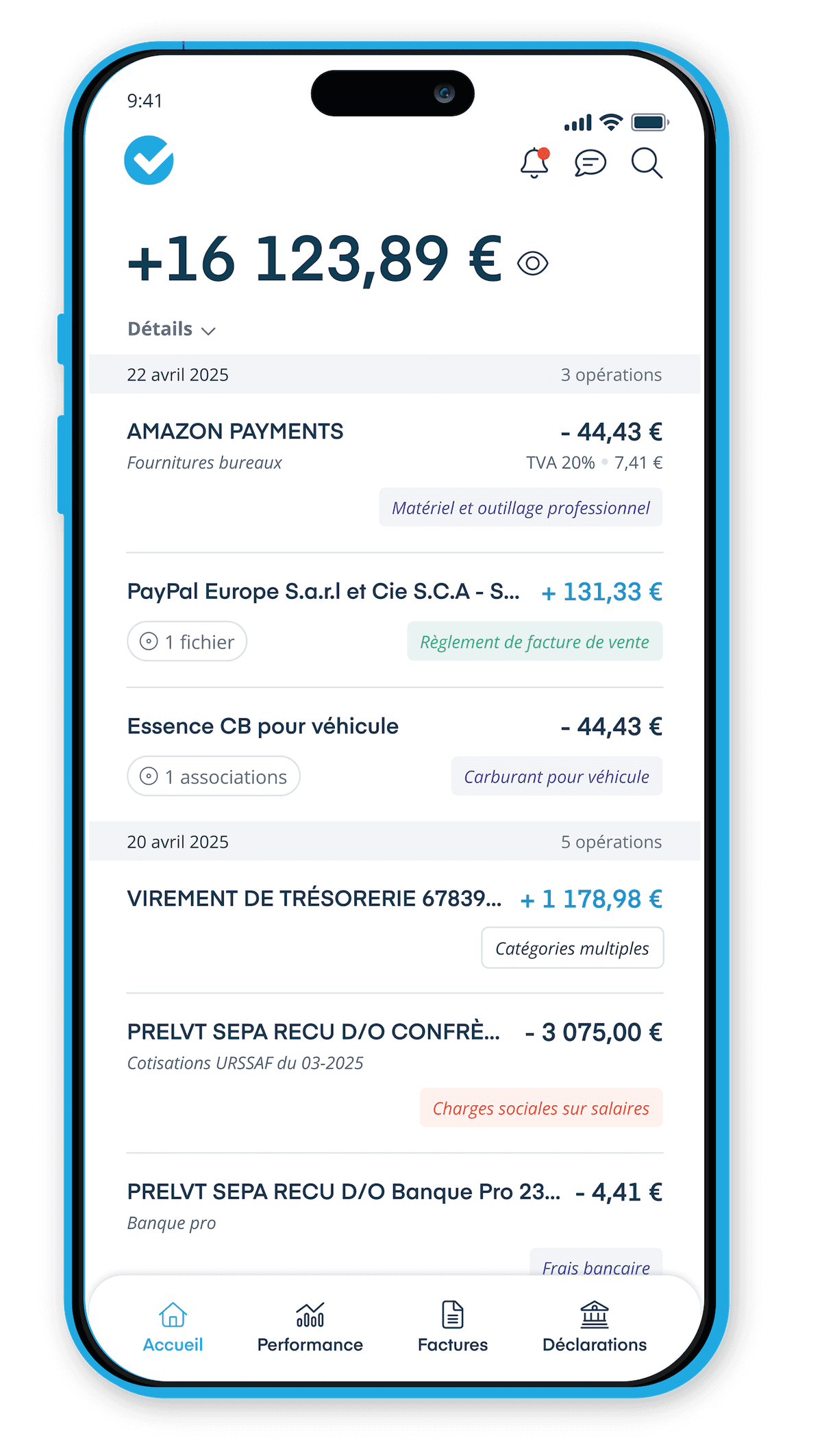 App mobile de Dougs : suivez votre activité en temps réel